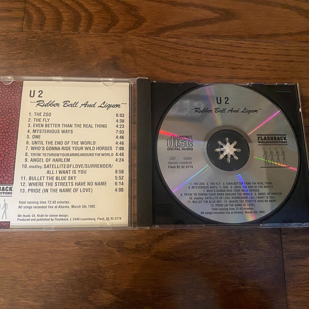 U2 CD - Picture 2 of 3